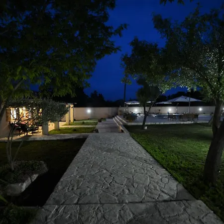 Villa Oasis Miro *