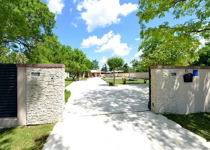 Oasis Miro Villa *