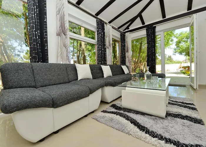 Oasis Miro Villa *