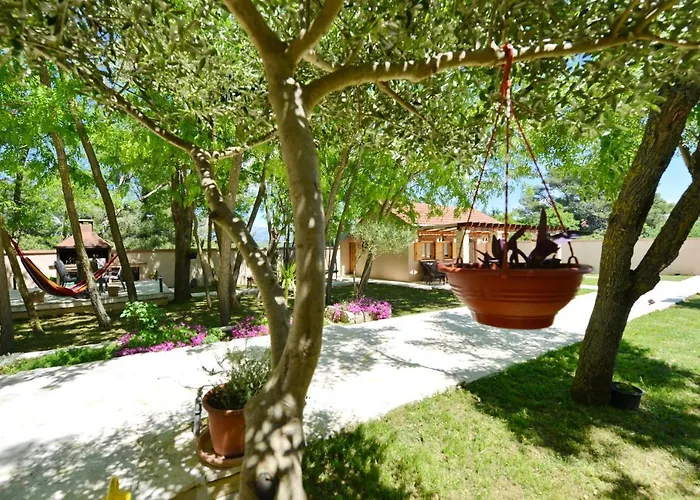 Oasis Miro Villa