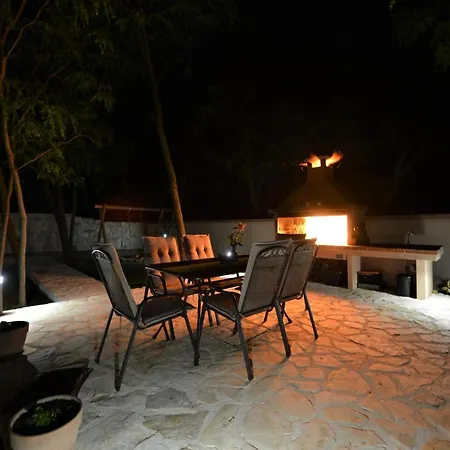 Oasis Miro *
