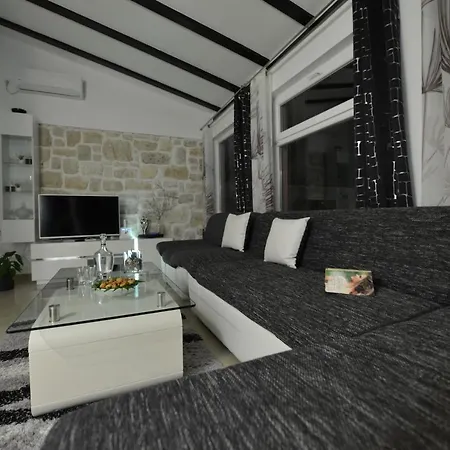 Oasis Miro ヴィラ Dračevac Ninski