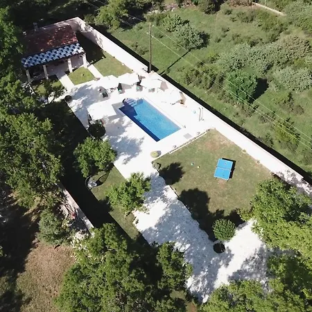 Oasis Miro ヴィラ