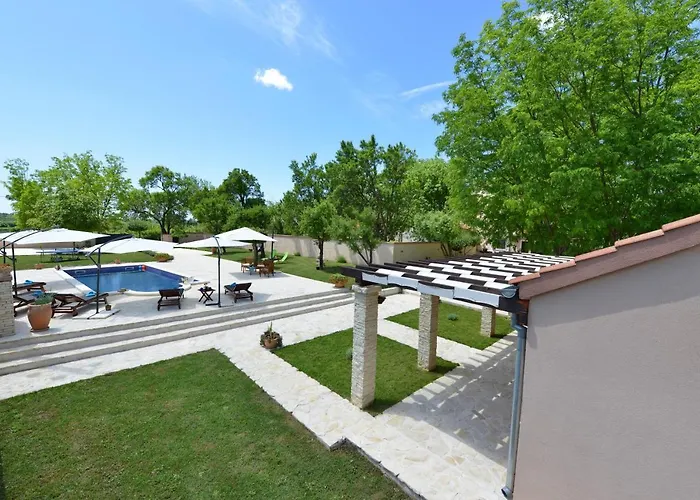 Oasis Miro Vila Dracevac Ninski